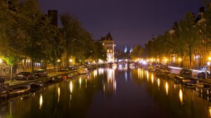 ночной Амстердам