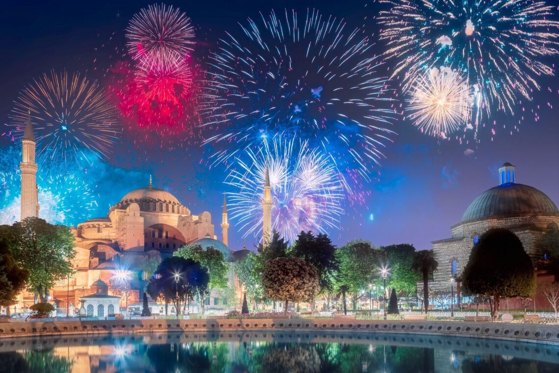Новый год в Стамбуле 2024